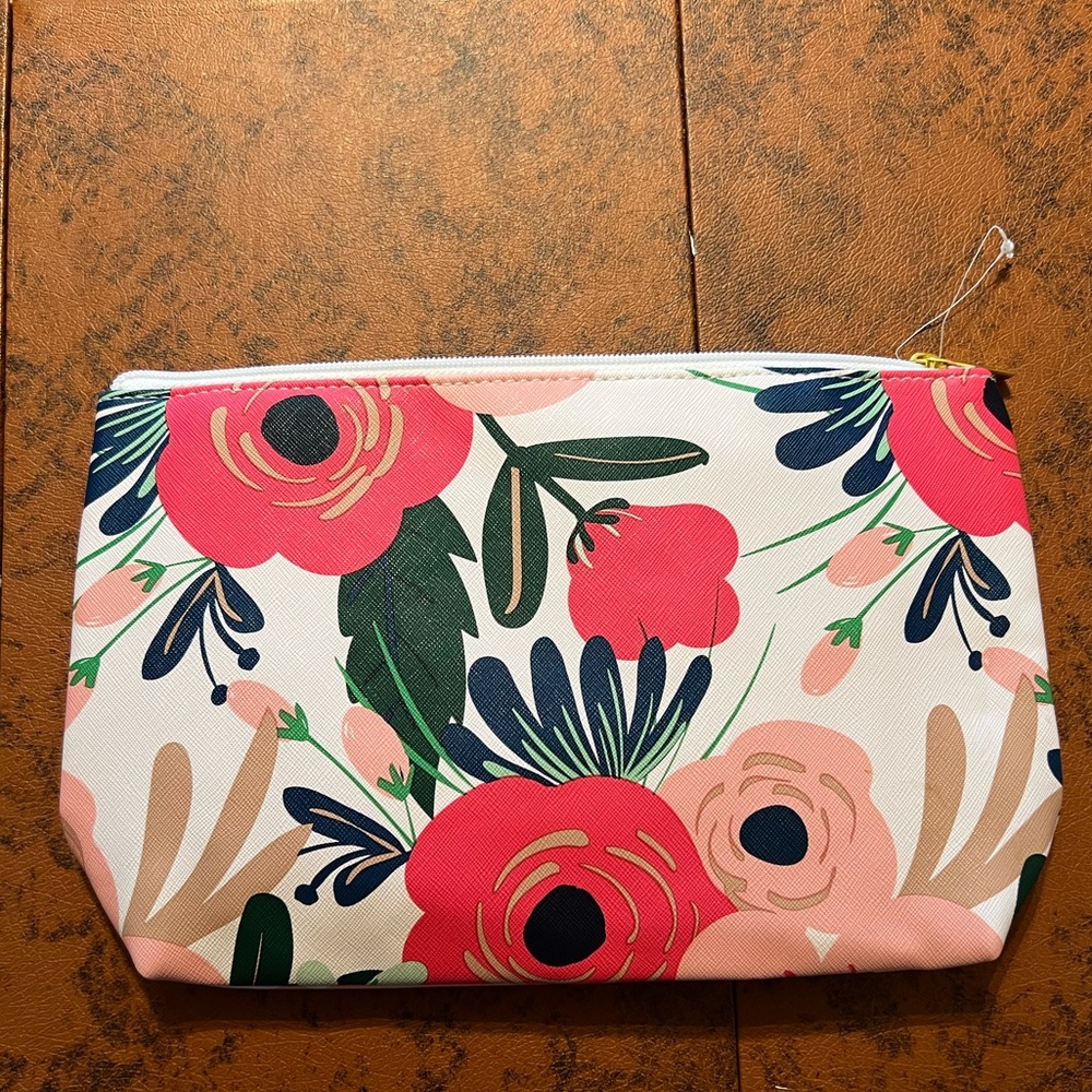 TwelveNYC Cosmetic Bag Handbag Wallet Pink New